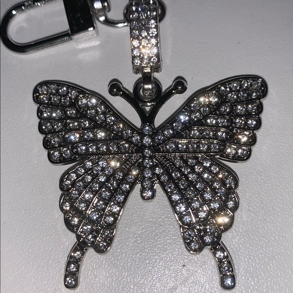 Silver crystal butterfly purse/bag charm keychain - Picture 3 of 7